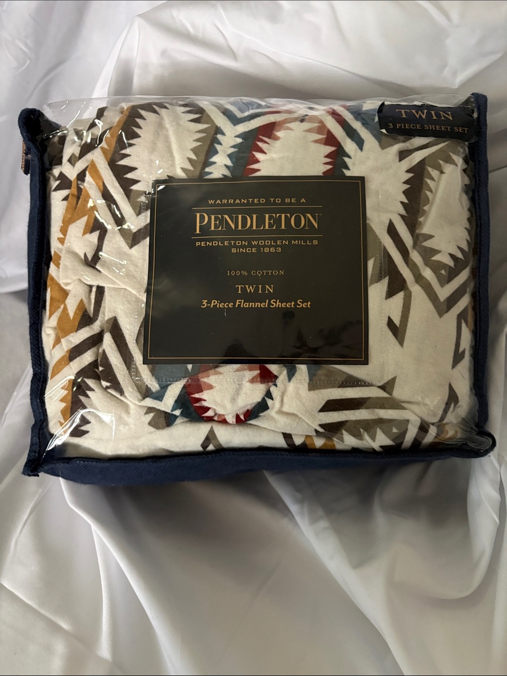 Pendleton Twin Flannel Sheet Set in White with Brown, Blue, Red & Gold Pattern